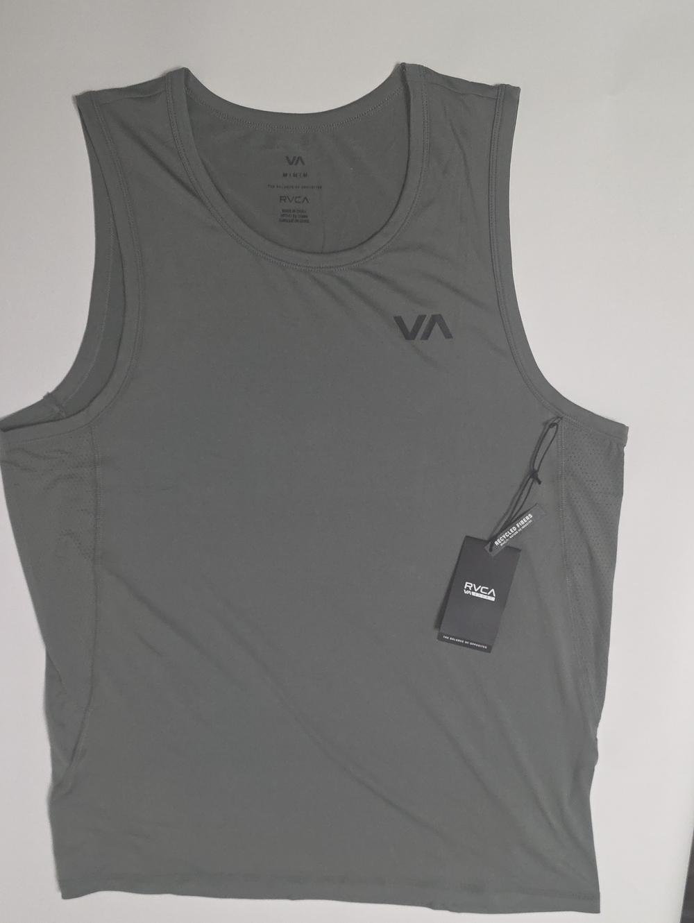 NWT Men's RVCA Sport Ventalated Tank Top in Color Sage Leaf. Size Medium